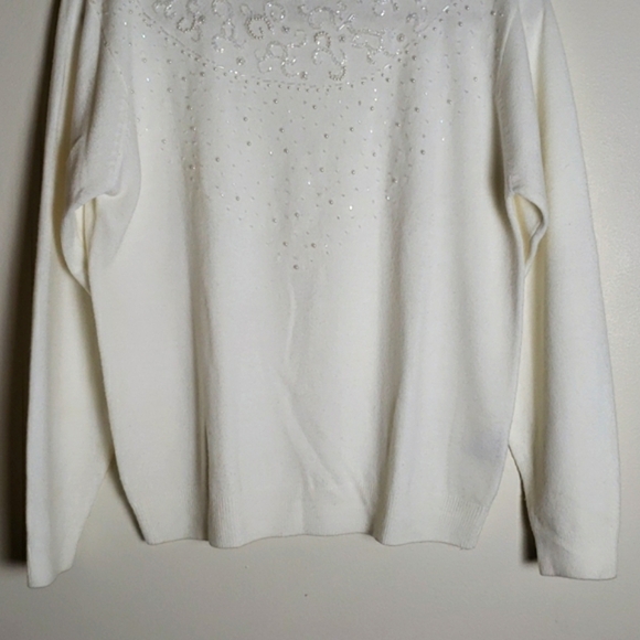 White beaded mock neck sweater, soft, fall, holiday season, women's size medium. - Picture 4 of 7